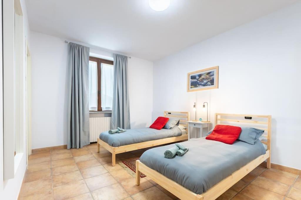Villa Cascina Abbona - Cascina Storica A 15 Min. Da Alba Canove Esterno foto